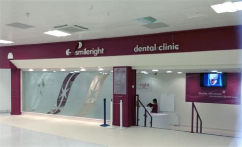 smileright dental clinic.